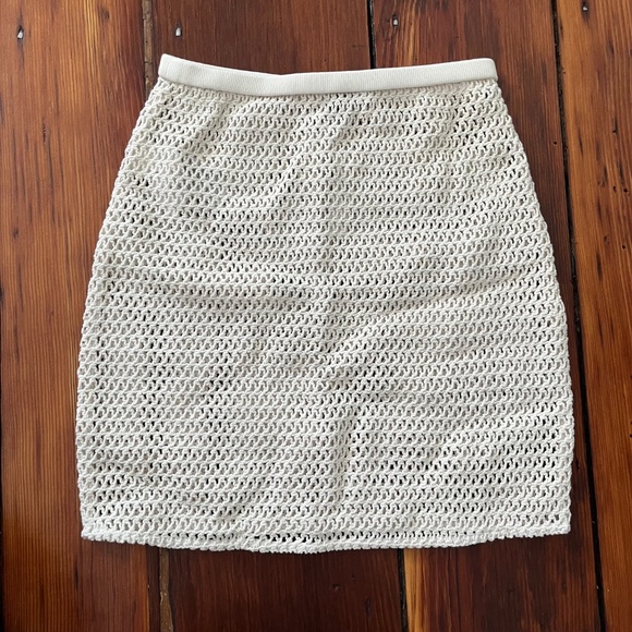 Madewell | Crochet Cover-Up Mini Skirt - Picture 2 of 9